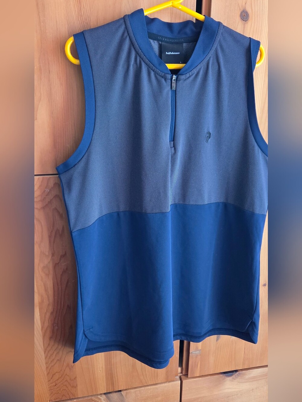 Peak Performance Women's Navy Blue 1/4 Zip Sleeveless Polo Shirt Size Large